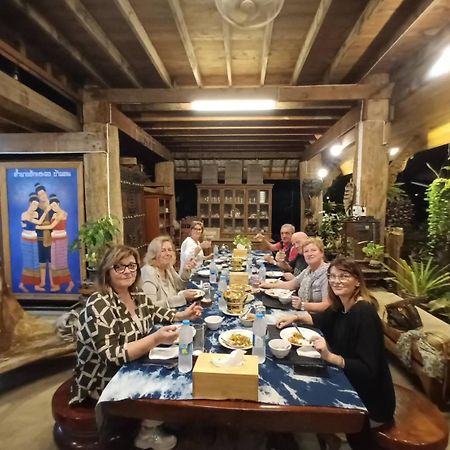 Baanthep Antique Homestay Phrae Eksteriør billede